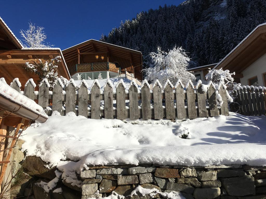 Appartement O. Tom's Hütte Neustift im Stubaital Exterior foto